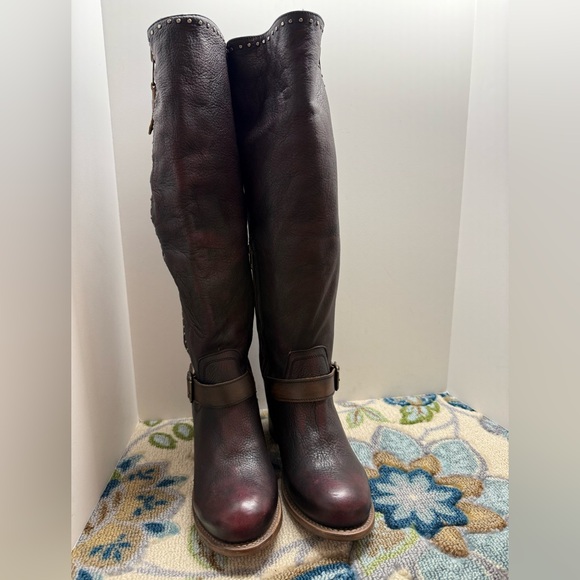 Freebird Tall Knee High Side Zip Boots Burgundy 11 NWT - Picture 2 of 8